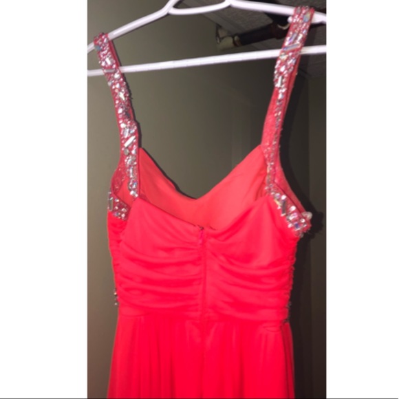 Prom Dress! - Picture 3 of 3